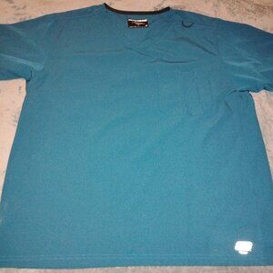 NWOT Skechers Scrubs Top